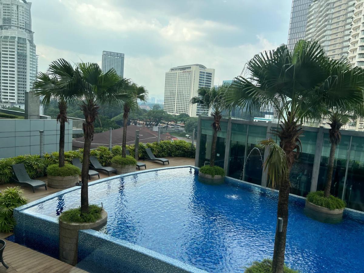 Vortex Service Suites Klcc Kl كوالالمبور المظهر الخارجي الصورة